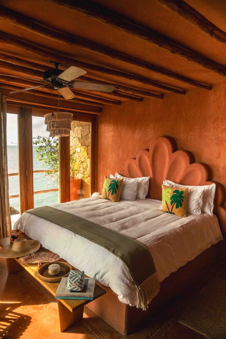 rosario-islands-tourism-colombia-calamambo-palma-luna-2