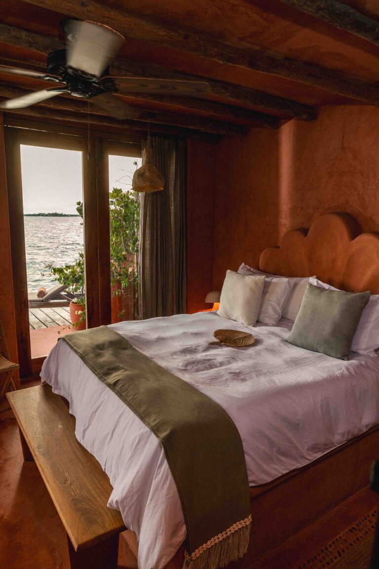 rosario-islands-tourism-colombia-calamambo-sirena-3